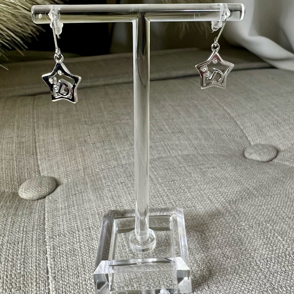 Christian Dior Star Shaped Dangle Earrings - Picture 2 of 5